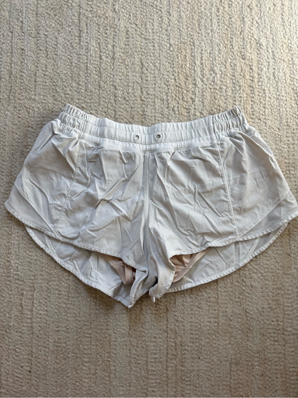 lululemon athletica Cream Double-Layer Running Shorts